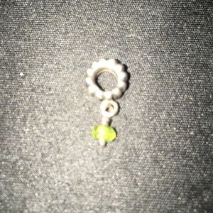 Pandora charm. Green/peridot